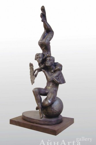 Акробаты. 2008, гипс, тон